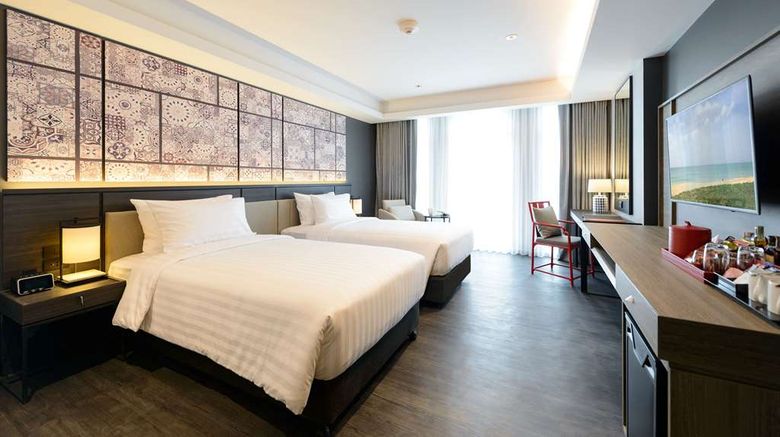 <b>Ramada Plaza Chao Fah Room</b>. Images powered by <a href="https://iceportal.shijigroup.com/" title="IcePortal" target="_blank">IcePortal</a>.