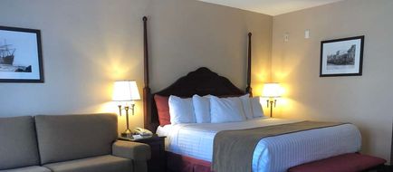 Chateau Saint John, Trademark Collection Room