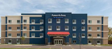AmericInn by Wyndham Sioux Falls Exterior