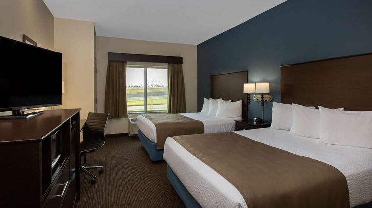 AmericInn by Wyndham Sioux Falls Room