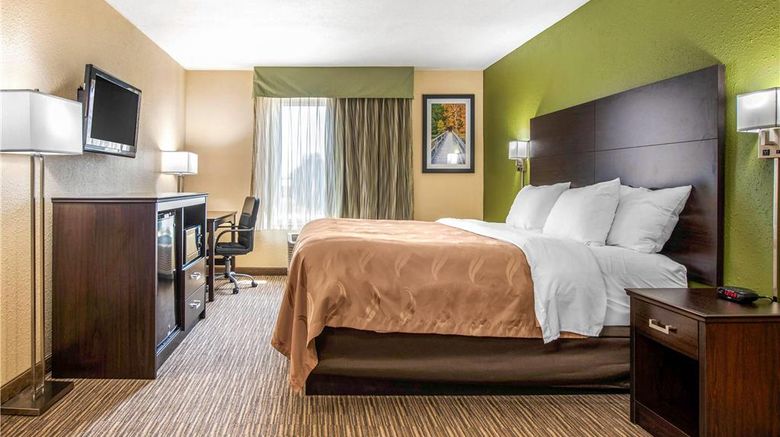 <b>Quality Inn & Suites, Brandenburg Room</b>. Images powered by <a href="https://iceportal.shijigroup.com/" title="IcePortal" target="_blank">IcePortal</a>.