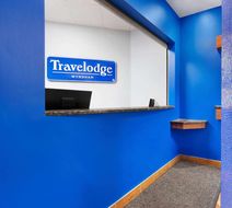 Travelodge by Wyndham Alma Lobby