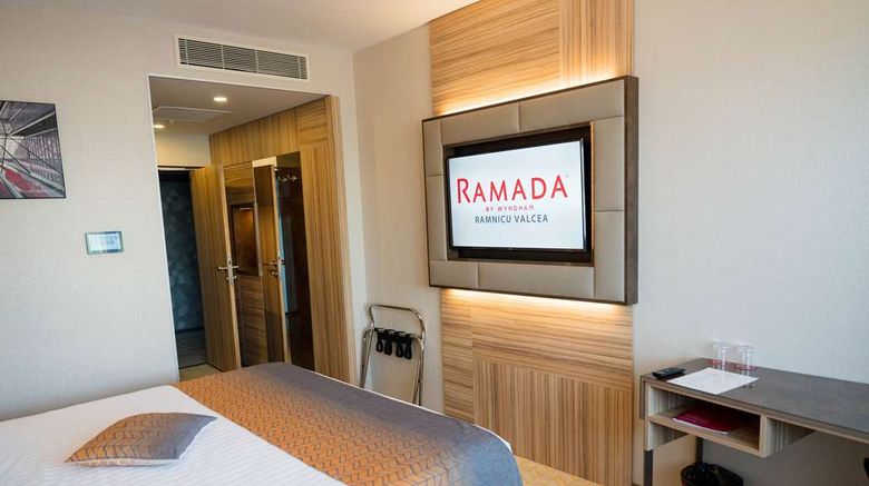 <b>Ramada by Wyndham Rimnicu Vilcea Health</b>. Images powered by <a href="https://iceportal.shijigroup.com/" title="IcePortal" target="_blank">IcePortal</a>.