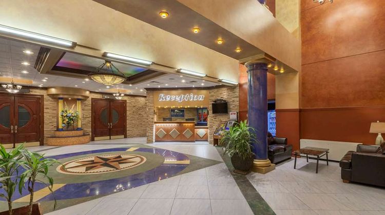 Baymont by Wyndham Pompton Plains Lobby