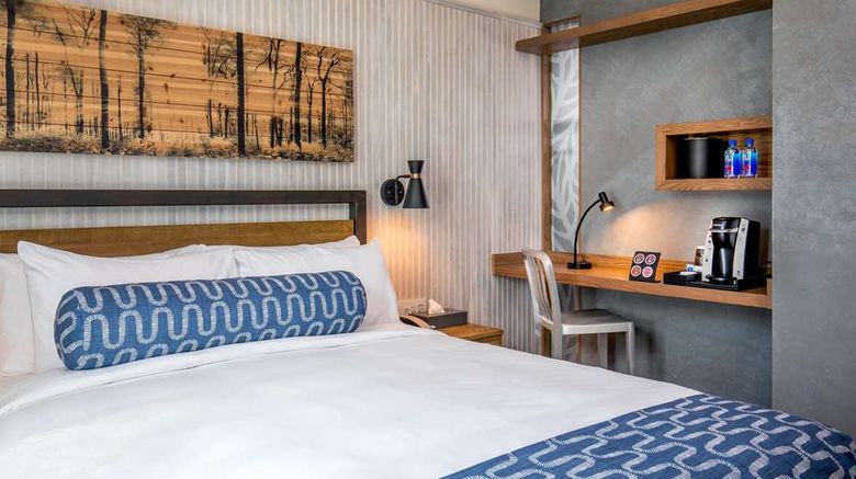 <b>Hotel 1868 Room</b>. Images powered by <a href="https://iceportal.shijigroup.com/" title="IcePortal" target="_blank">IcePortal</a>.