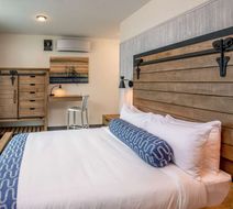 Hotel 1868 Room