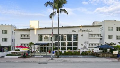 Catalina Hotel & Beach Club