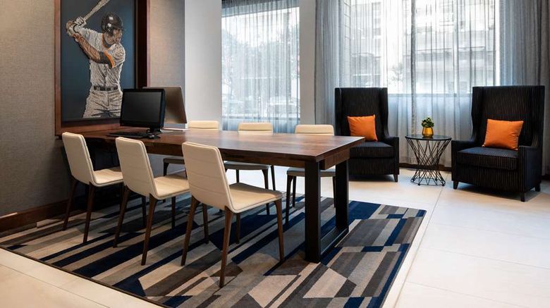 <b>Hyatt Place San Francisco/Downtown Lobby</b>. Images powered by <a href="https://iceportal.shijigroup.com/" title="IcePortal" target="_blank">IcePortal</a>.