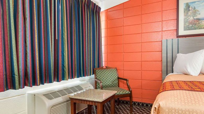 <b>Rodeway Inn Nashville Room</b>. Images powered by <a href="https://iceportal.shijigroup.com/" title="IcePortal" target="_blank">IcePortal</a>.