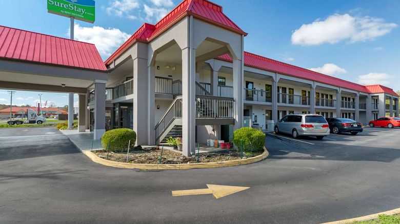 <b>SureStay by Best Western Lenoir City Exterior</b>. Images powered by <a href="https://iceportal.shijigroup.com/" title="IcePortal" target="_blank">IcePortal</a>.