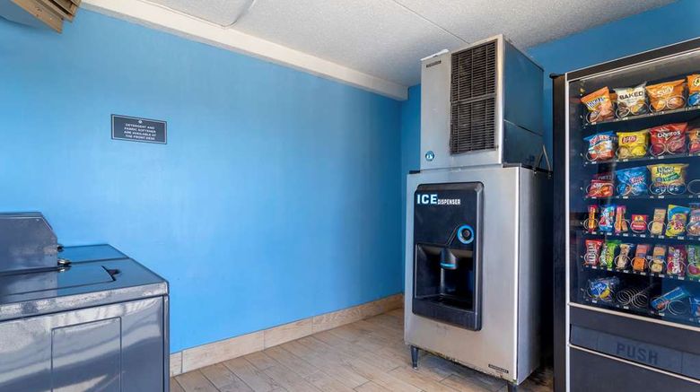 <b>SureStay by Best Western Lenoir City Other</b>. Images powered by <a href="https://iceportal.shijigroup.com/" title="IcePortal" target="_blank">IcePortal</a>.