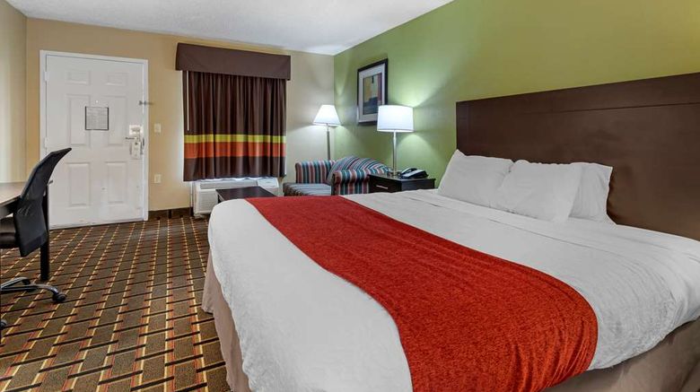 <b>SureStay by Best Western Lenoir City Suite</b>. Images powered by <a href="https://iceportal.shijigroup.com/" title="IcePortal" target="_blank">IcePortal</a>.