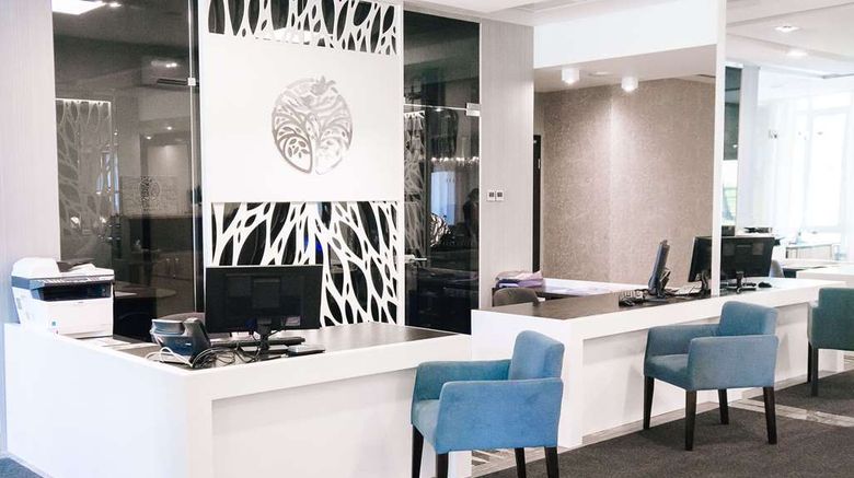 <b>Ramada Hotel/Suites Novosibirsk Zhukovka Lobby</b>. Images powered by <a href="https://iceportal.shijigroup.com/" title="IcePortal" target="_blank">IcePortal</a>.