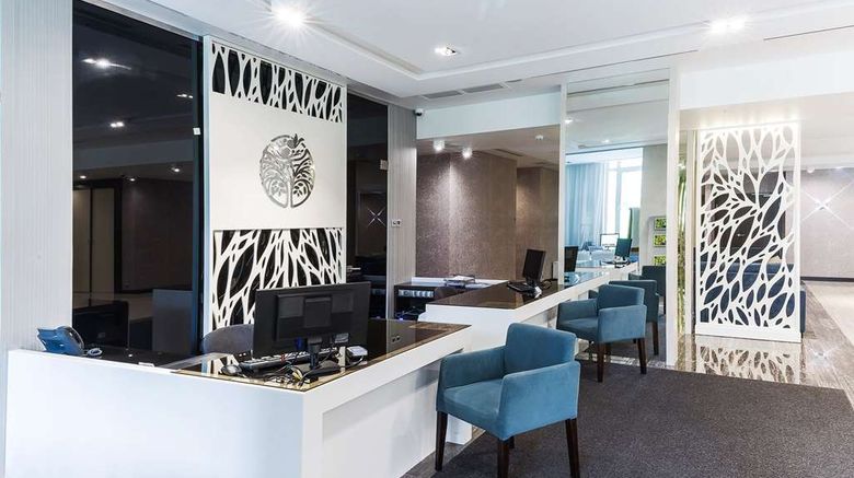 <b>Ramada Hotel/Suites Novosibirsk Zhukovka Lobby</b>. Images powered by <a href="https://iceportal.shijigroup.com/" title="IcePortal" target="_blank">IcePortal</a>.