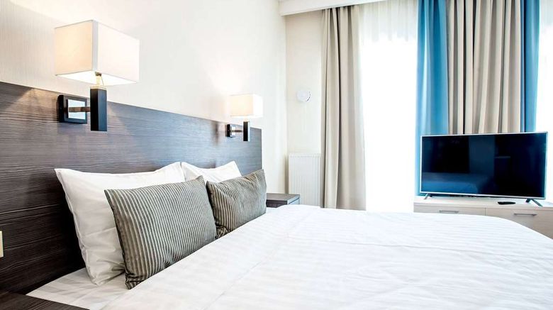 <b>Ramada Hotel/Suites Novosibirsk Zhukovka Room</b>. Images powered by <a href="https://iceportal.shijigroup.com/" title="IcePortal" target="_blank">IcePortal</a>.
