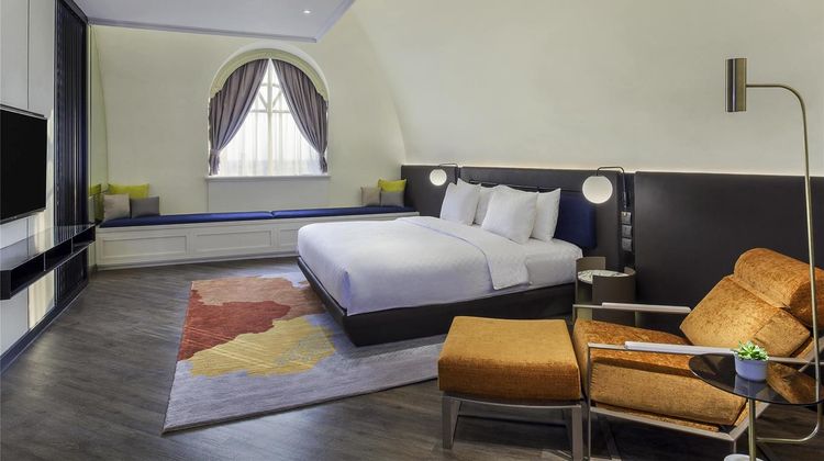 Mercure Jakarta Batavia Suite