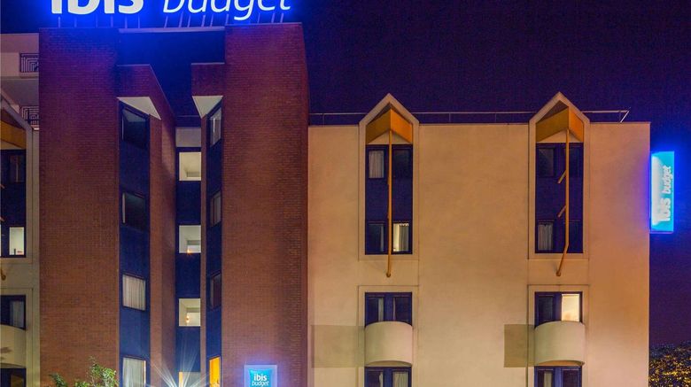 <b>Ibis Budget Mlv Noisy Le Grd Exterior</b>. Images powered by <a href="https://iceportal.shijigroup.com/" title="IcePortal" target="_blank">IcePortal</a>.