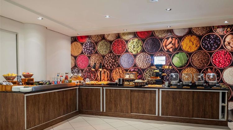 Ibis Styles Belem Batista Campos Restaurant