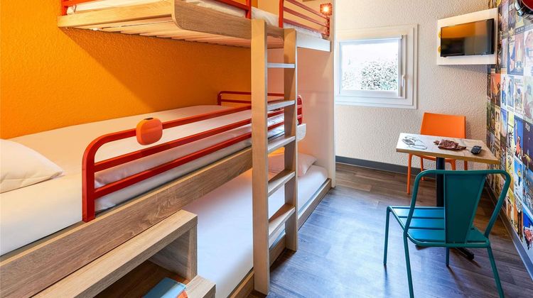 HotelF1 Lyon Massieux Room