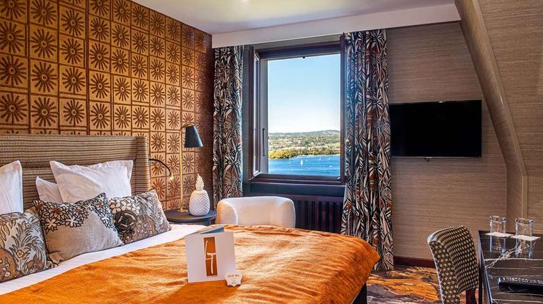 <b>Les Tresoms Lake and Spa Resort Annecy Room</b>. Images powered by <a href="https://iceportal.shijigroup.com/" title="IcePortal" target="_blank">IcePortal</a>.