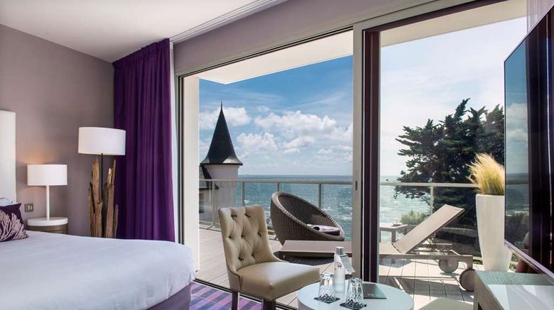 <b>Chateau des Tourelles Thalasso Room</b>. Images powered by <a href="https://iceportal.shijigroup.com/" title="IcePortal" target="_blank">IcePortal</a>.