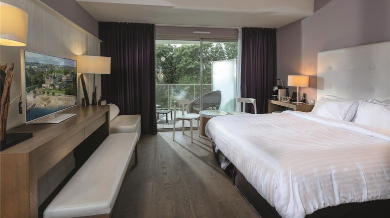 <b>Chateau des Tourelles Thalasso Room</b>. Images powered by <a href="https://iceportal.shijigroup.com/" title="IcePortal" target="_blank">IcePortal</a>.