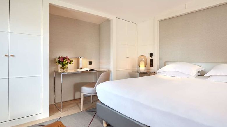 <b>Hotel Opera Richepanse Suite</b>. Images powered by <a href="https://iceportal.shijigroup.com/" title="IcePortal" target="_blank">IcePortal</a>.