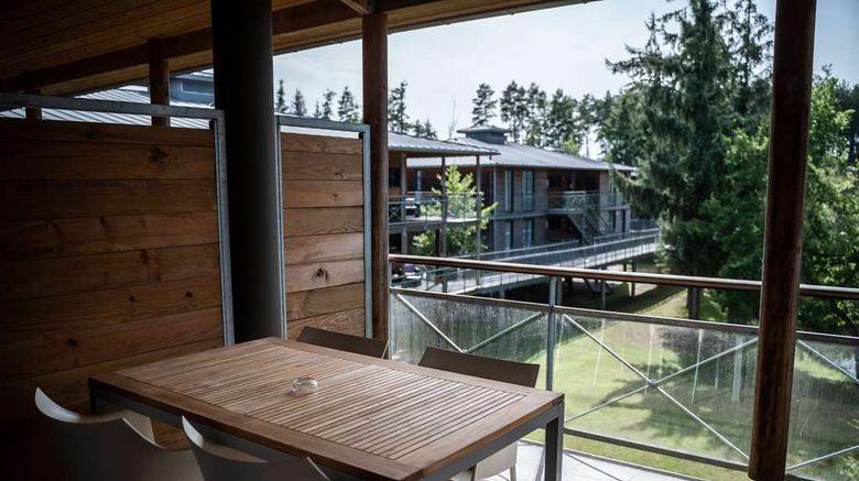 <b>Domaine de Cice-Blossac Golf Resort/Spa Suite</b>. Images powered by <a href="https://iceportal.shijigroup.com/" title="IcePortal" target="_blank">IcePortal</a>.