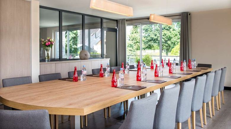 <b>Domaine de Cice-Blossac Golf Resort/Spa Meeting</b>. Images powered by <a href="https://iceportal.shijigroup.com/" title="IcePortal" target="_blank">IcePortal</a>.