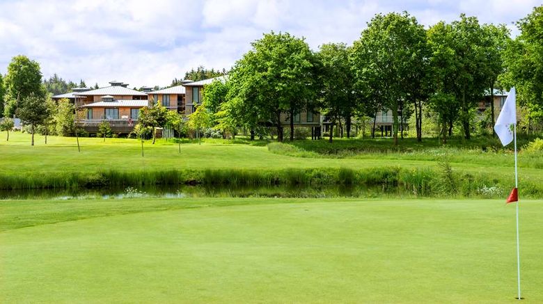 <b>Domaine de Cice-Blossac Golf Resort/Spa Exterior</b>. Images powered by <a href="https://iceportal.shijigroup.com/" title="IcePortal" target="_blank">IcePortal</a>.