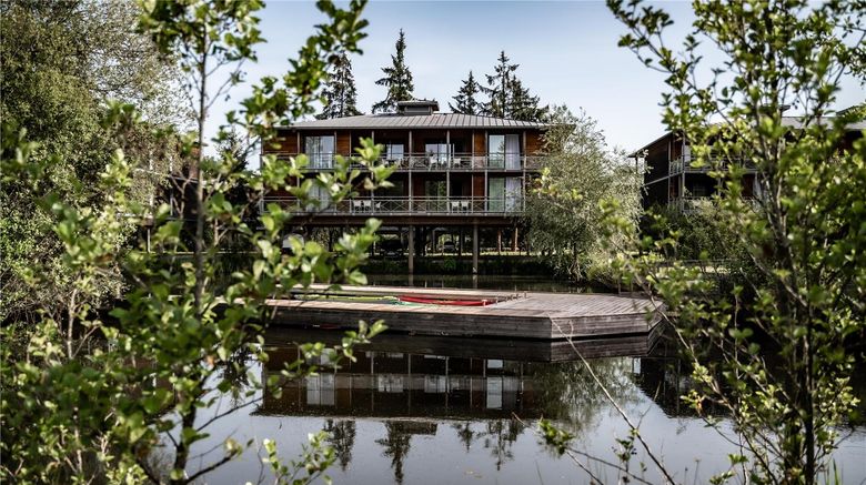 <b>Domaine de Cice-Blossac Golf Resort/Spa Exterior</b>. Images powered by <a href="https://iceportal.shijigroup.com/" title="IcePortal" target="_blank">IcePortal</a>.