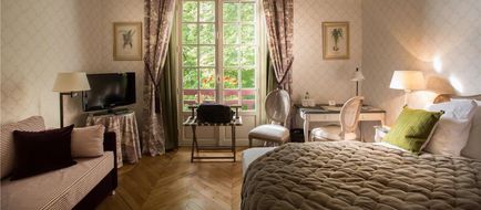 Chateau de la Tour Room