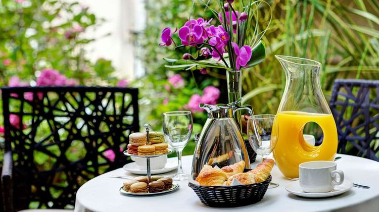 Le Patio Bastille Restaurant