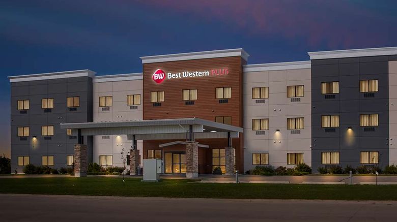 <b>Best Western Plus Morden Exterior</b>. Images powered by <a href="https://iceportal.shijigroup.com/" title="IcePortal" target="_blank">IcePortal</a>.