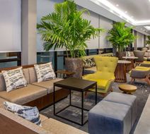 Wyndham Garden FLL Airport & Cruise Port Lobby