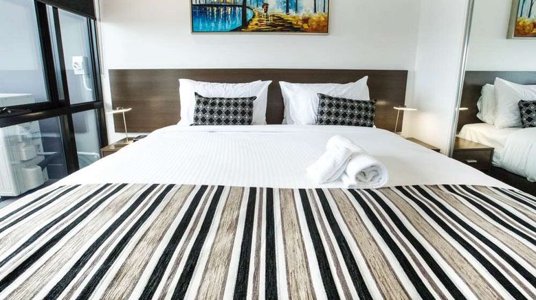 <b>Spencer Street Apartments Suite</b>. Images powered by <a href="https://iceportal.shijigroup.com/" title="IcePortal" target="_blank">IcePortal</a>.