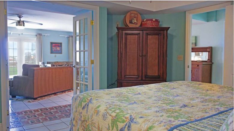 <b>Beach Place Guesthouse Room</b>. Images powered by <a href="https://iceportal.shijigroup.com/" title="IcePortal" target="_blank">IcePortal</a>.