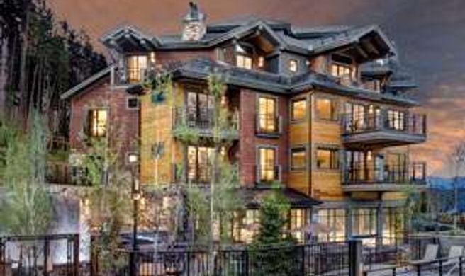 Grand Colorado on Peak 8 Exterior
