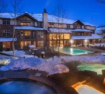 Grand Timber Lodge Exterior