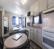 BIG4 Albury Tourist Park Suite