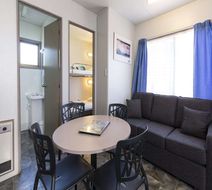 BIG4 Albury Tourist Park Suite