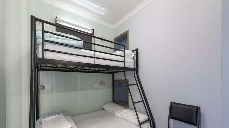 <b>BIG4 Albury Tourist Park Suite</b>. Images powered by <a href="https://iceportal.shijigroup.com/" title="IcePortal" target="_blank">IcePortal</a>.