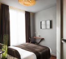 Le Bon Hotel Room