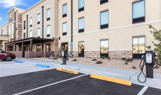 Comfort Inn & Suites Zion Park Area Exterior