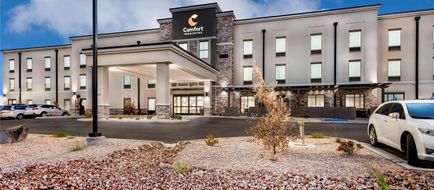 Comfort Inn & Suites Zion Park Area Exterior
