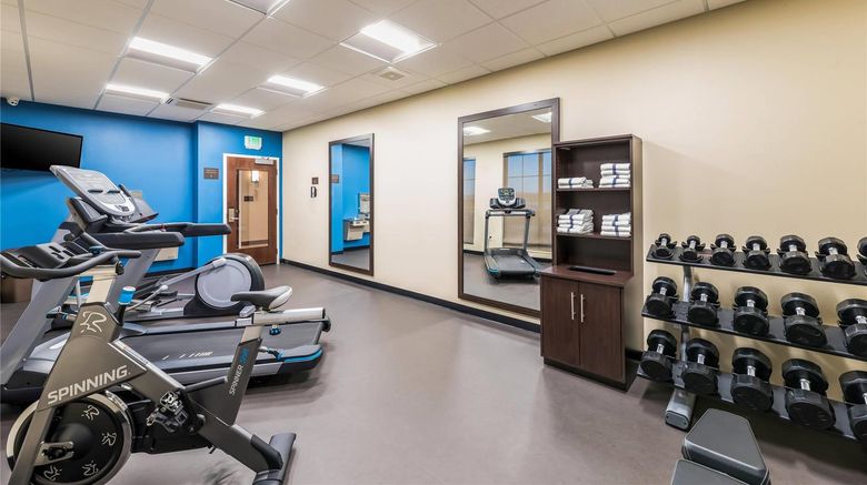 <b>Comfort Inn And Suites Hurricane Health</b>. Images powered by <a href="https://iceportal.shijigroup.com/" title="IcePortal" target="_blank">IcePortal</a>.