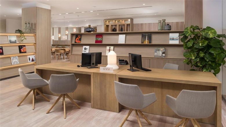 <b>The Level at Melia Sevilla Other</b>. Images powered by <a href="https://iceportal.shijigroup.com/" title="IcePortal" target="_blank">IcePortal</a>.