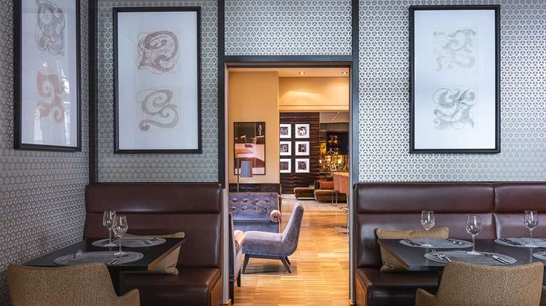 <b>Ameron Koeln Hotel Regent Restaurant</b>. Images powered by <a href="https://iceportal.shijigroup.com/" title="IcePortal" target="_blank">IcePortal</a>.