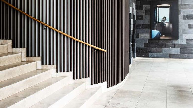 <b>Ameron Hotel Speicherstadt Lobby</b>. Images powered by <a href="https://iceportal.shijigroup.com/" title="IcePortal" target="_blank">IcePortal</a>.
