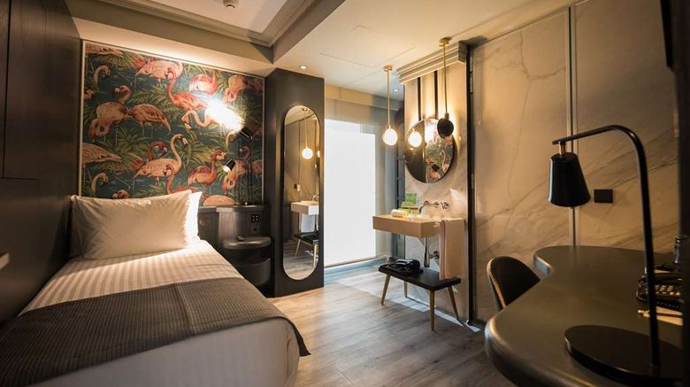 <b>Silken Saaj Las Palmas Room</b>. Images powered by <a href="https://iceportal.shijigroup.com/" title="IcePortal" target="_blank">IcePortal</a>.